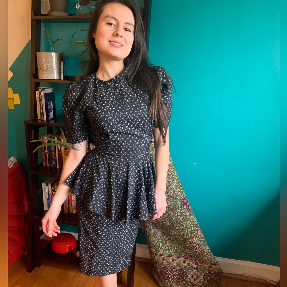 Vintage 1980’s black ruffle skirt dress triangle pattern